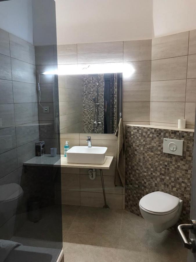 Studio Apartmani Paola Рийека Екстериор снимка