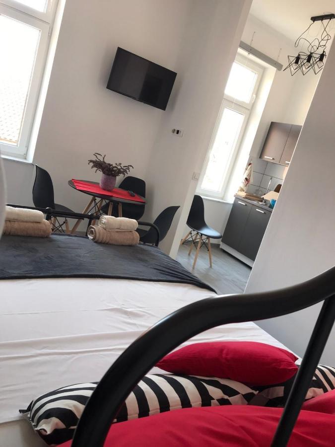 Studio Apartmani Paola Рийека Екстериор снимка